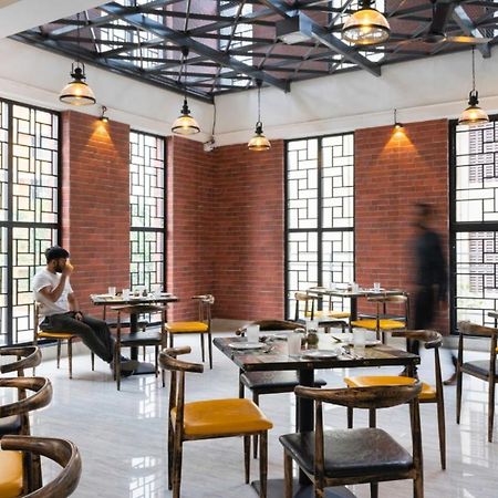Couch & Cheese Homestel The Most Luxurious Hostel For Working Professionals & Students Пуна Экстерьер фото